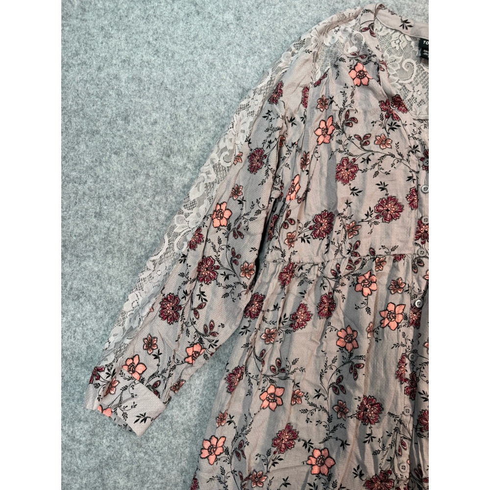 Torrid Grey Floral Lace Accent Babydoll Tunic Top Button Front High Low‎ Size 2 - Picture 3 of 6